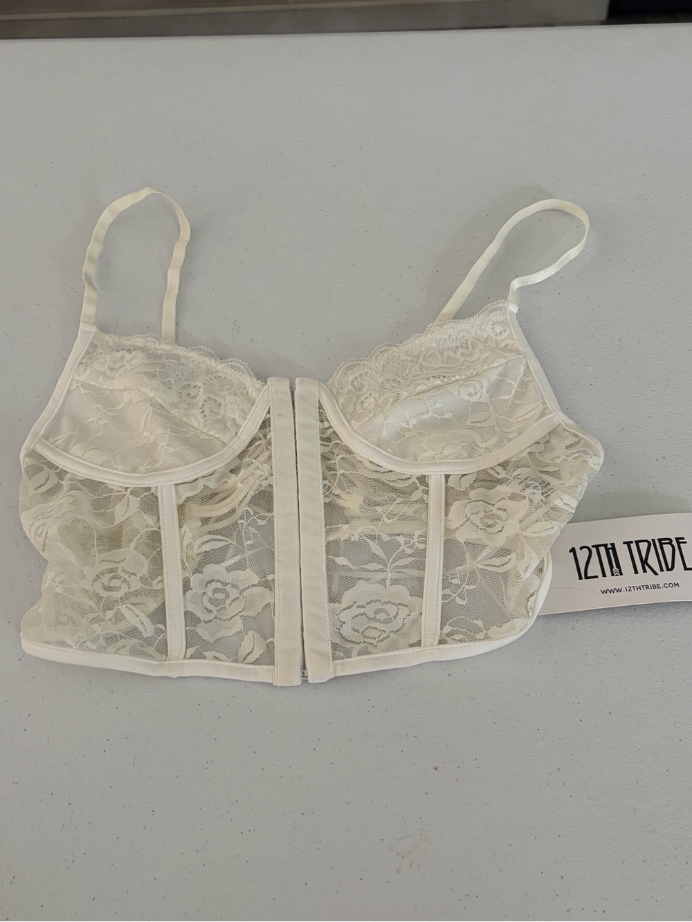 NWT. 12TH TRIBE Ivory Lace Longline Bralette. Size Large.